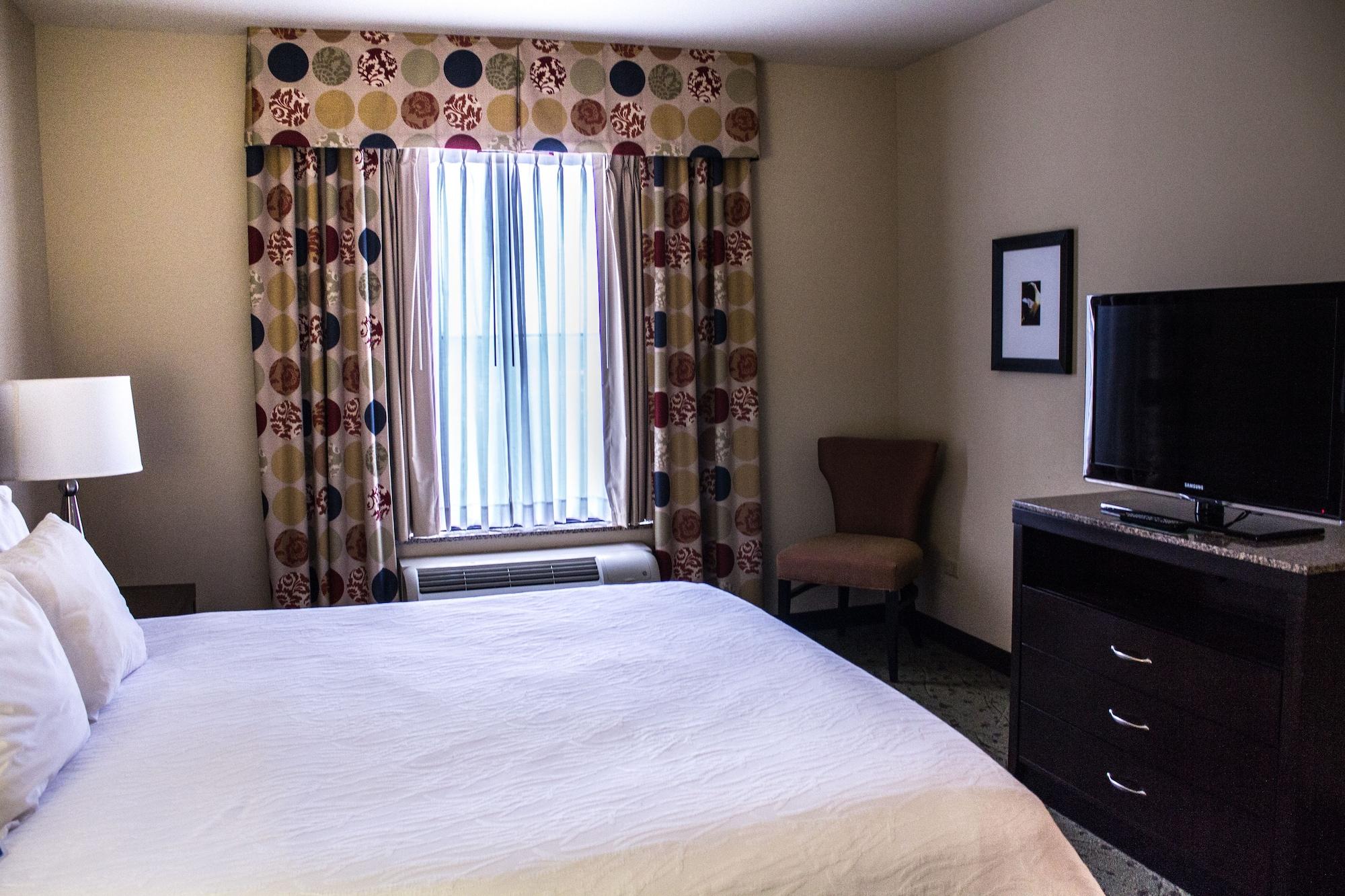 Hilton Garden Inn Pittsburgh/Cranberry Кранбери Тауншип Екстериор снимка