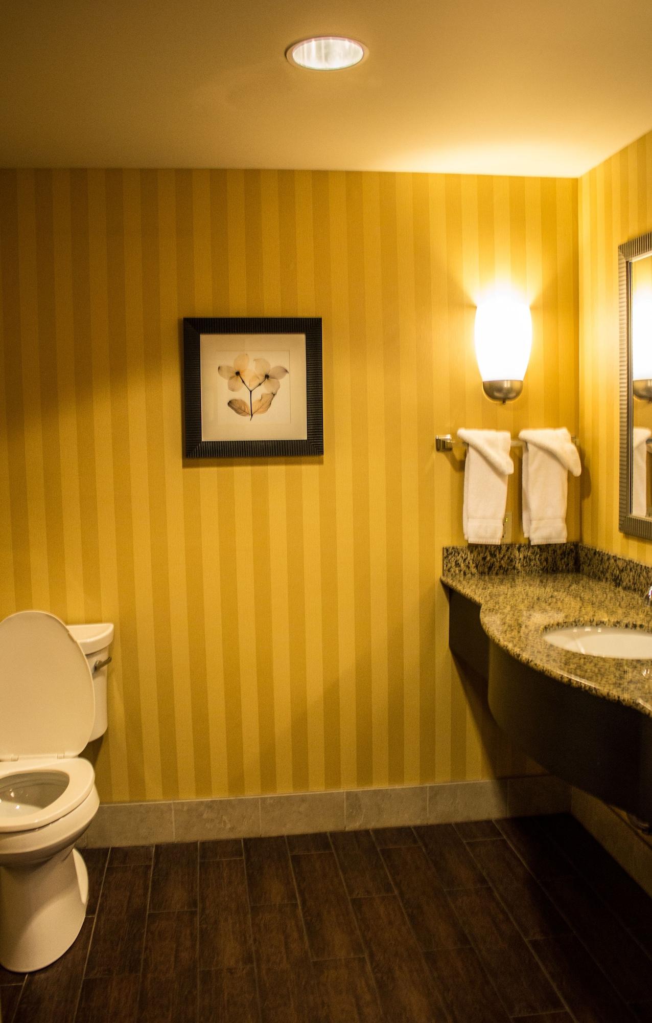 Hilton Garden Inn Pittsburgh/Cranberry Кранбери Тауншип Екстериор снимка